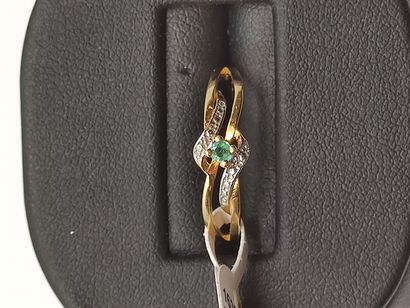 BIJOU NEUF

Bague en or deux tons 750°ornée...