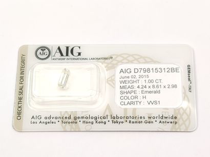 DIAMOND size Emerald of 1 ct, color H, Quality...