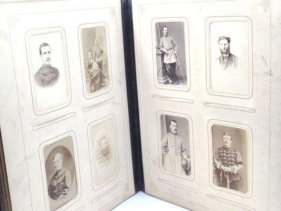 
Photo album (XIX eme) in green chagrin




about...