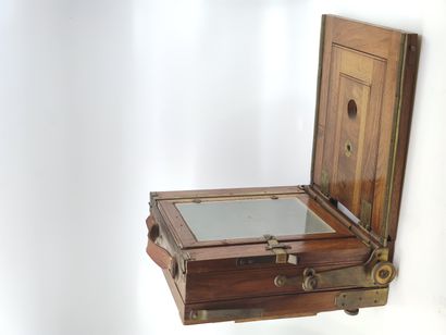 APPAREIL photos transportable à plaques dans...