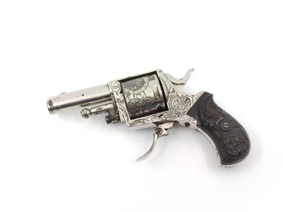 Revolver type british bulldog

Engraved frame...