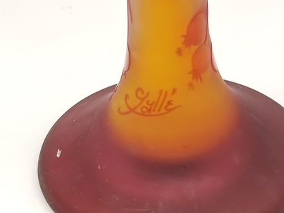 GALLE

A multi-layered glass vase with acid-etched...