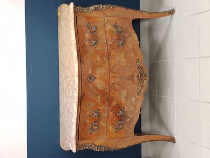 Rosewood marquetry curved COMMODE with flowers...