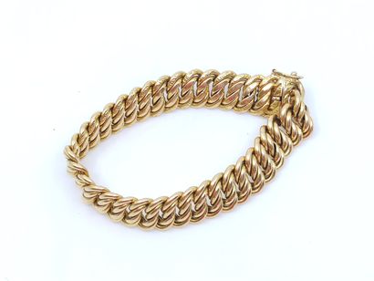 BRACELET maille américaine en or jaune 750°

Poids...
