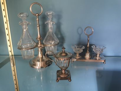 CHRISTOFLE

HUILIER VINAIGRIER en métal argenté

On...