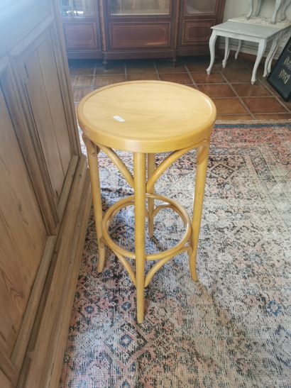 Paire de chaises hautes de bistrot de style...