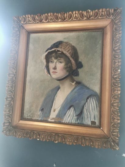 A. MALBERT

Portrait de femme au chapeau...