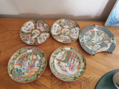 Ensemble de porcelaine de Canton comprenant...