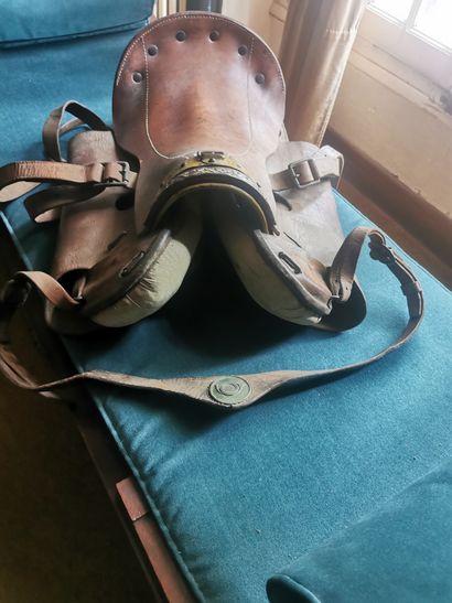 
SELLE d'équitation française en cuir et...
