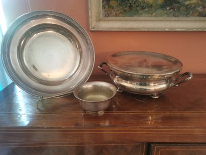 CHRISTOFLE

Chauffe plat rond quatripode...