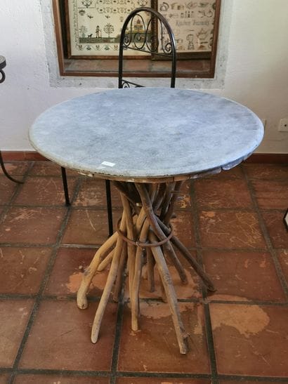 Table de jardin circulaire, piètement en...