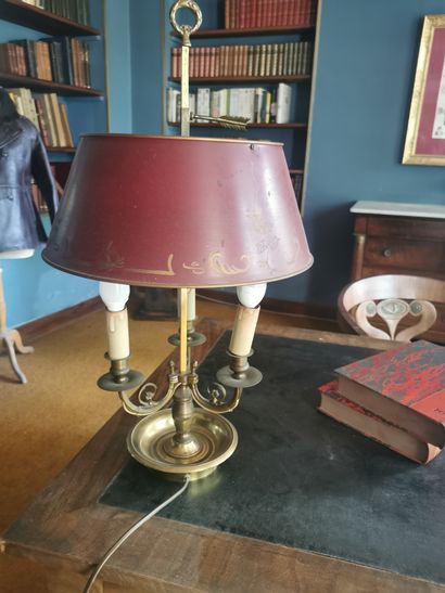 LAMPE bouillotte en bronze à trois bras de...