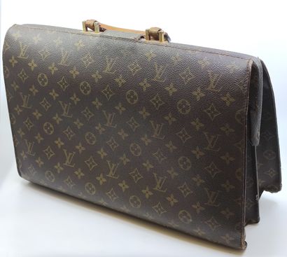 PORTE-documents Louis Vuitton 

Usures