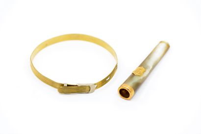 BRACELET CEINTURE en or 9 carats

Poids :...