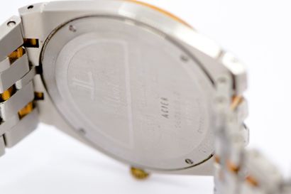 JAEGER LECOULTRE

Montre bracelet en or et...