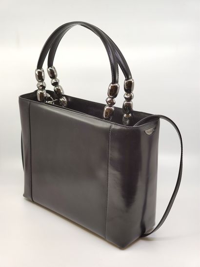 Christian DIOR - Sac grand modèle de couleur...