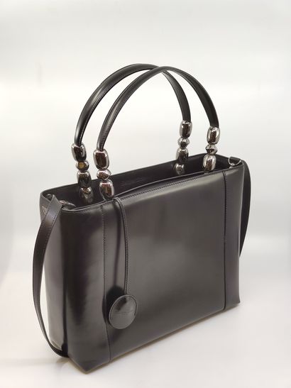Christian DIOR - Sac grand modèle de couleur...