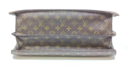 PORTE-documents Louis Vuitton 

Usures