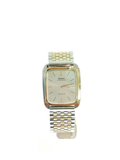 SEIKO LASSALE

Montre bracelet, boitier rectangulaire...