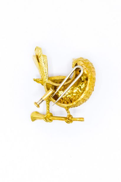 BROCHE en or jaune 750° représentant un oiseau...