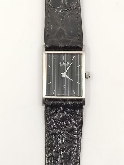 CITIZEN 

Montre bracelet, boîtier rectangulaire...