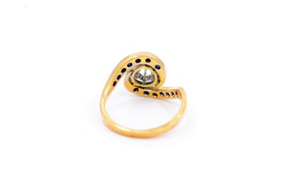 Travail français Xxeme siècle

BAGUE tourbillon...