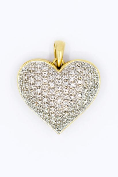 PENDENTIF coeur en or jaune 750 pavé de diamants

Poids...
