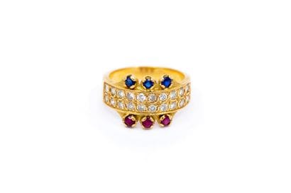 BAGUE en or jaune 750° ornée de deux lignes...