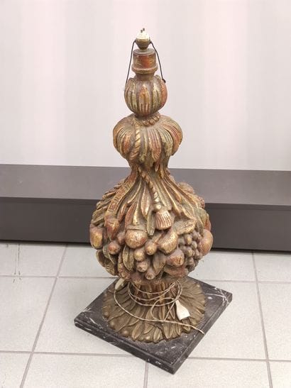 TRAVAIL ITALIEN Circa 1950

Pied de lampe...