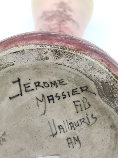 Jerome MASSIER

Vase balustre à décor peint...