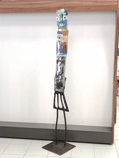 Robert MANSCOUR

Sculpture en metal et verre...