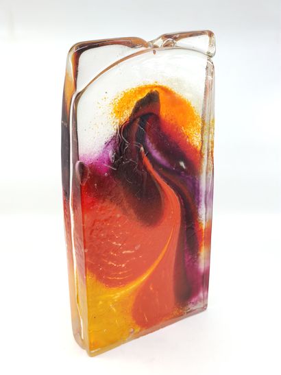 TRAVAIL MODERNE 

Sculpture en verre soufflé...