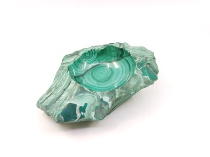 Vide poche en MALACHITE 

Dim: 19 x 13 x...