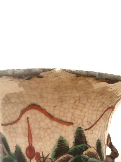 CHINE-NANKIN

Paire de vases balustres en...