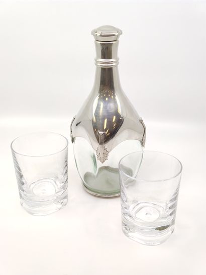 SEVRES - France

Six verres à whisky en verre...