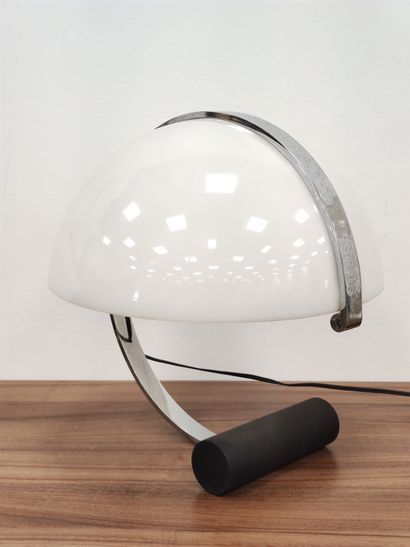 
GAE AULENTI MARTINELLI LUCE (1927-2012)




Lampe...