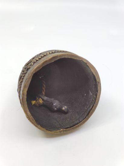 TRAVAIL ASIATIQUE 

CLOCHE de temple en bronze...