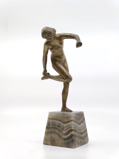 Pierre LE FAGUAYS (1892-1962)

Sculpture...