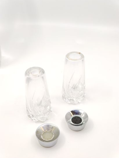 DAUM France - 

Salière, poivrière en cristal...