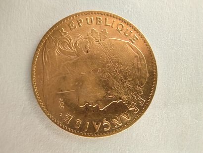 PIECE de 10 francs en or au coq 1907

Poids...