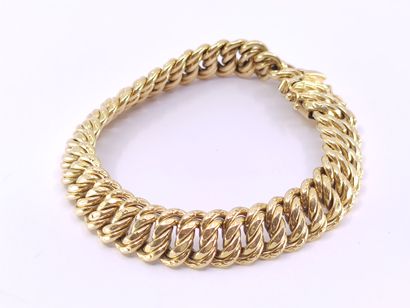 BRACELET maille américaine en or jaune 750°

Poids...