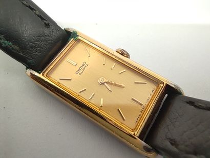 SEIKO

Petite montre de dame, boîtier rectangulaire...