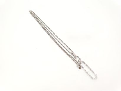 MESSIKA

PENDENTIF en or gris 750° pavé de...