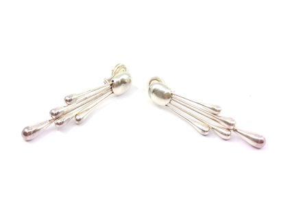 Georg JENSEN (1866-1935) 

Parure en argent...