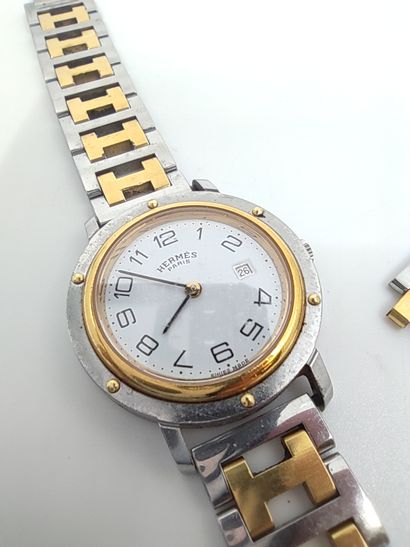 HERMES modèle CLIPPER

Montre bracelet plaqué...