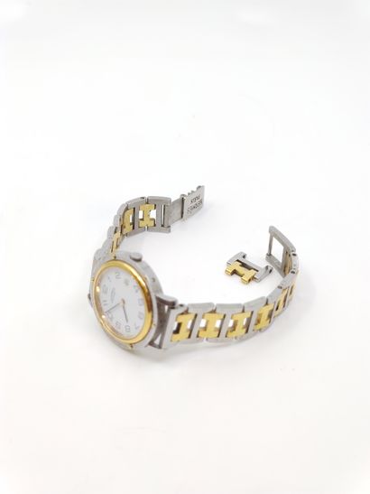 HERMES modèle CLIPPER

Montre bracelet plaqué...