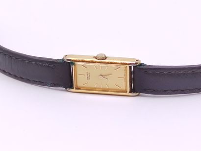 SEIKO

Petite montre de dame, boîtier rectangulaire...