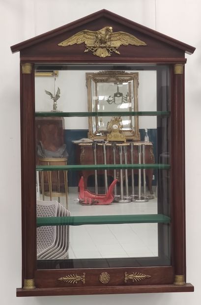 TRAVAIL Français XXème siècle

VITRINE en...