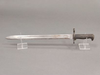 E1 bayonet for Garrand rifle. 

Blade UFH...