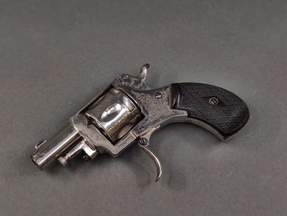 
Revolver Bulldog

Fabrication de la manufacture...